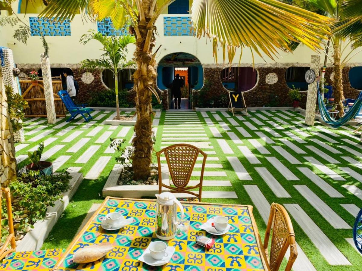 Hotel Mimosa Airport Тубаб Диалау Екстериор снимка