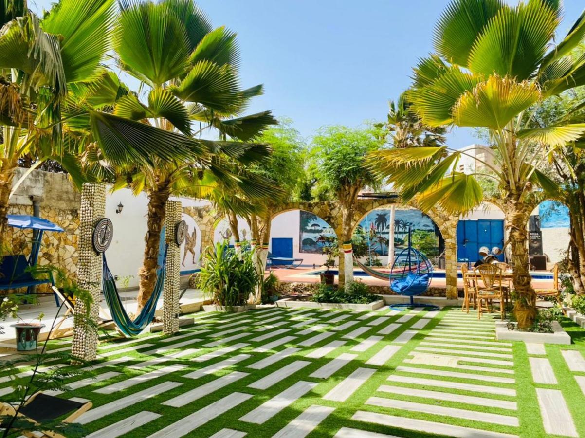 Hotel Mimosa Airport Тубаб Диалау Екстериор снимка